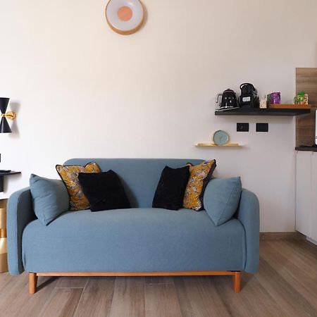 Charming Studio In The Heart Of China Town มิลาน ภายนอก รูปภาพ