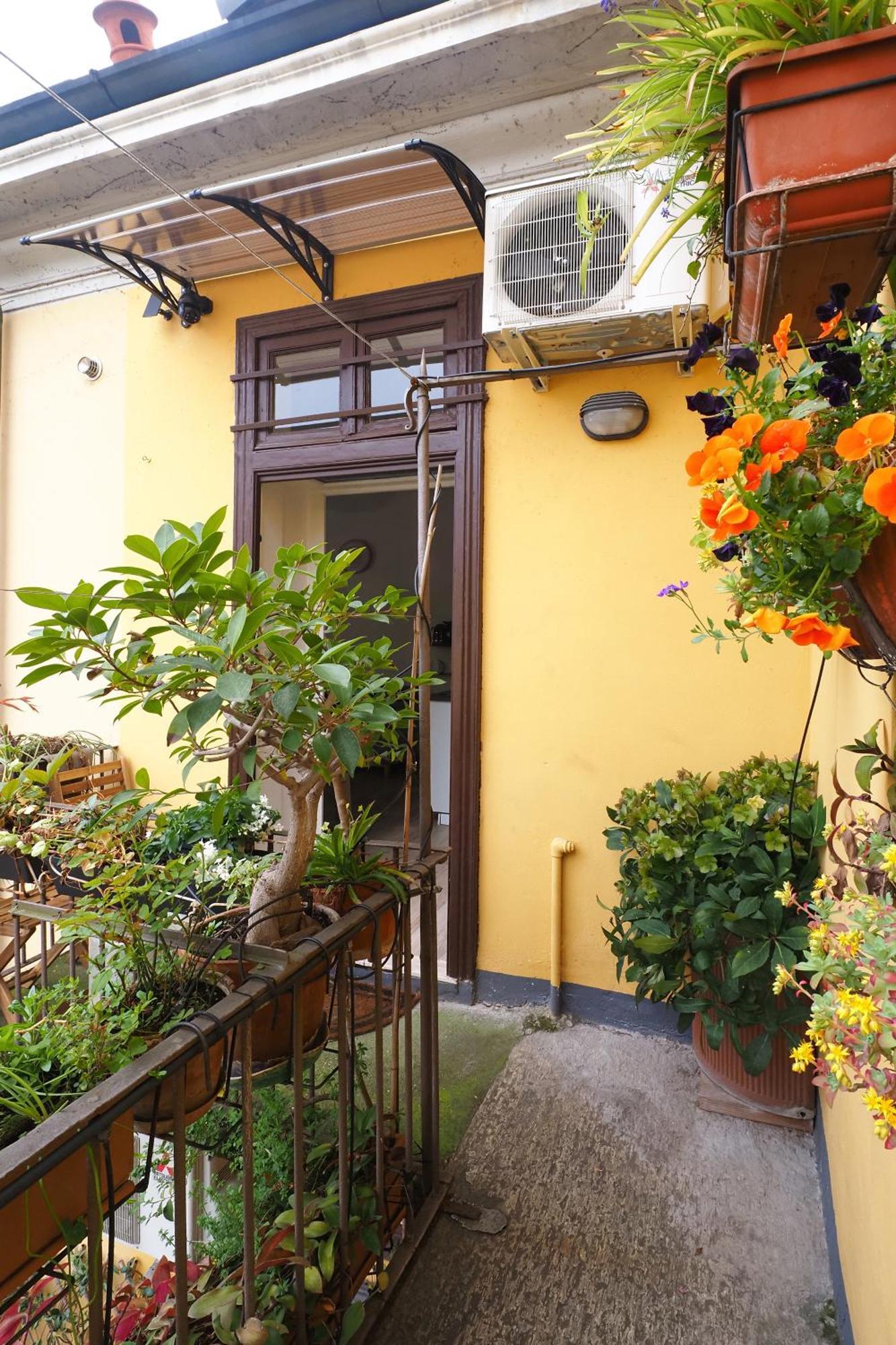 Charming Studio In The Heart Of China Town มิลาน ภายนอก รูปภาพ