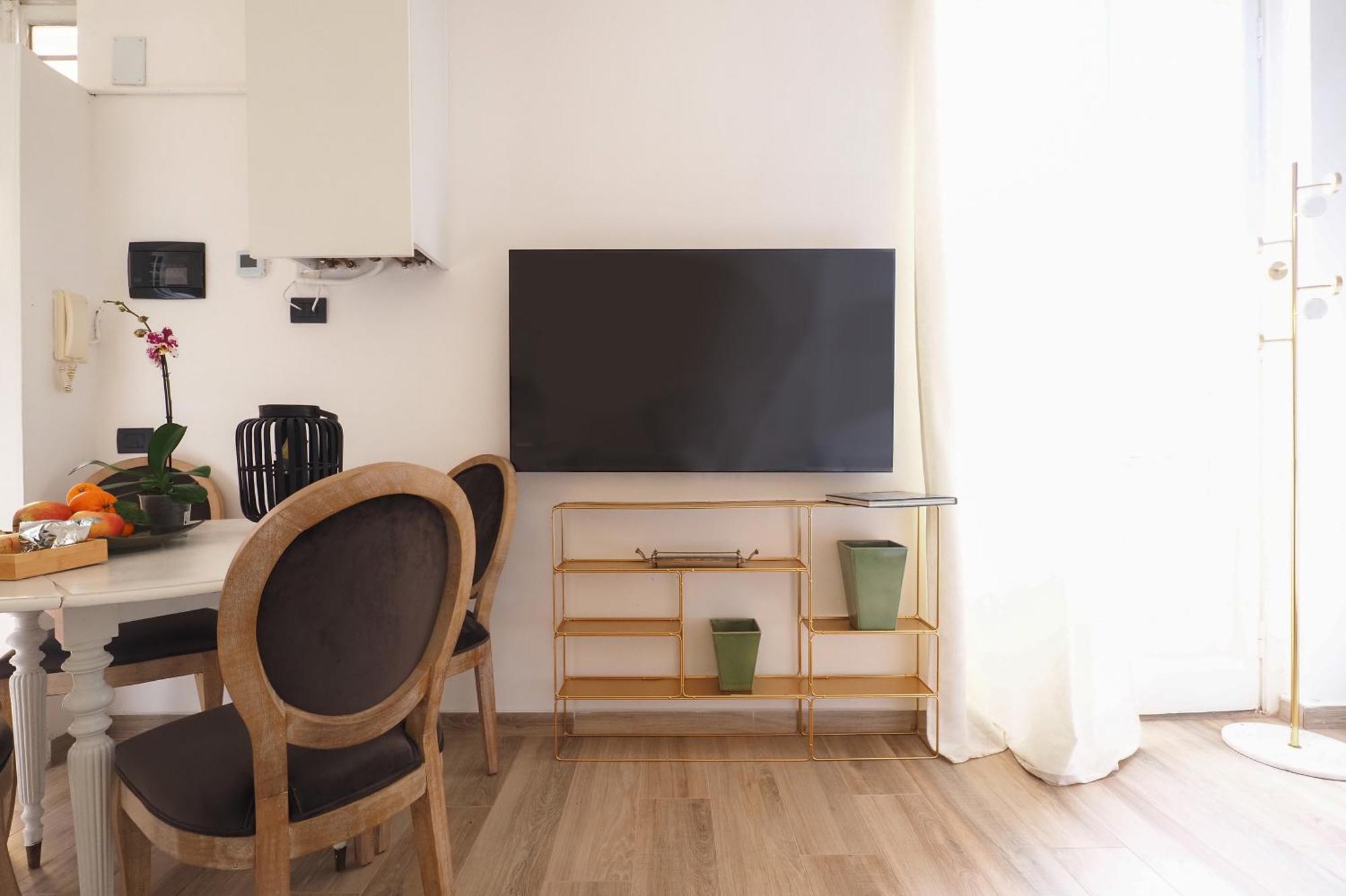 Charming Studio In The Heart Of China Town มิลาน ภายนอก รูปภาพ